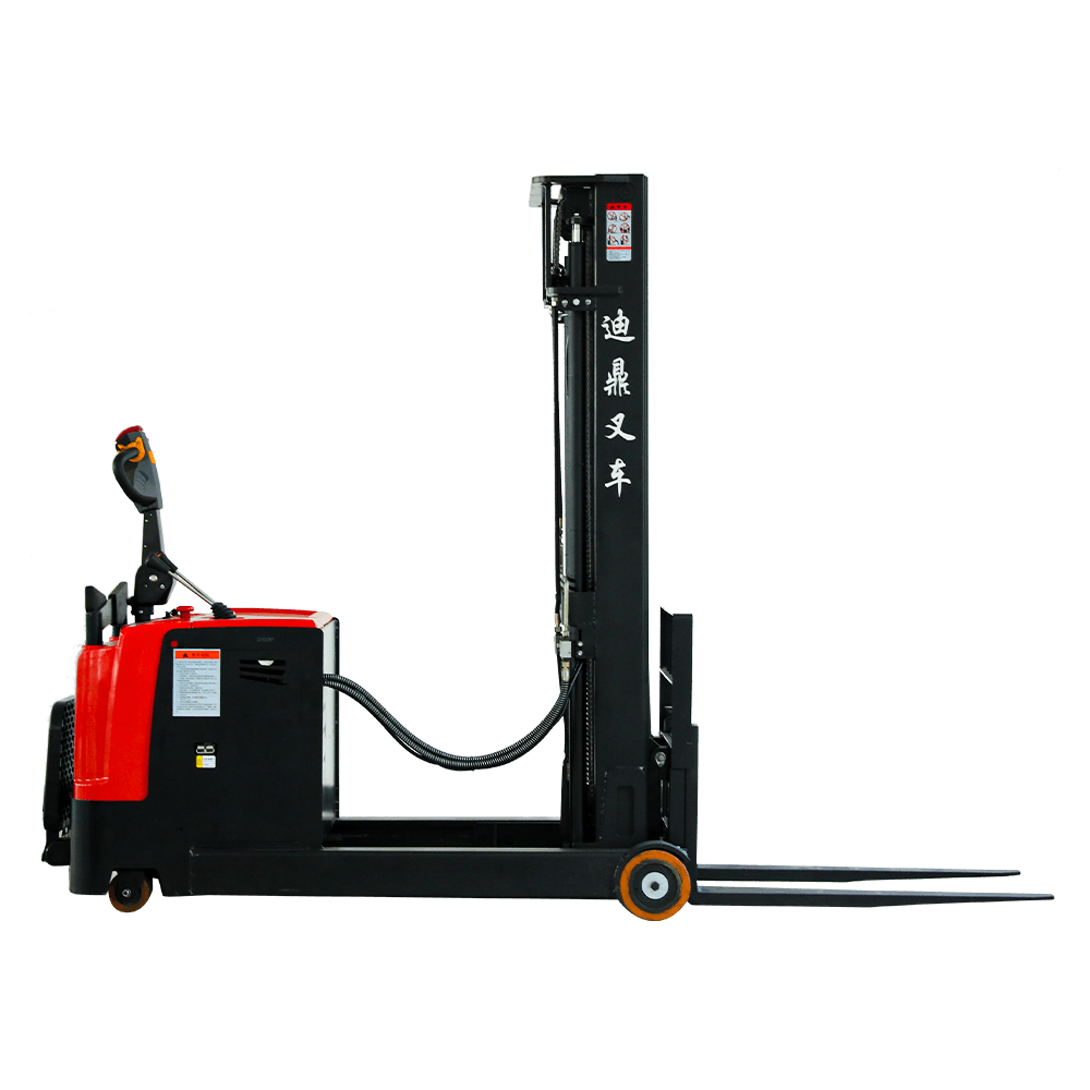 CQDA Reach stacker 