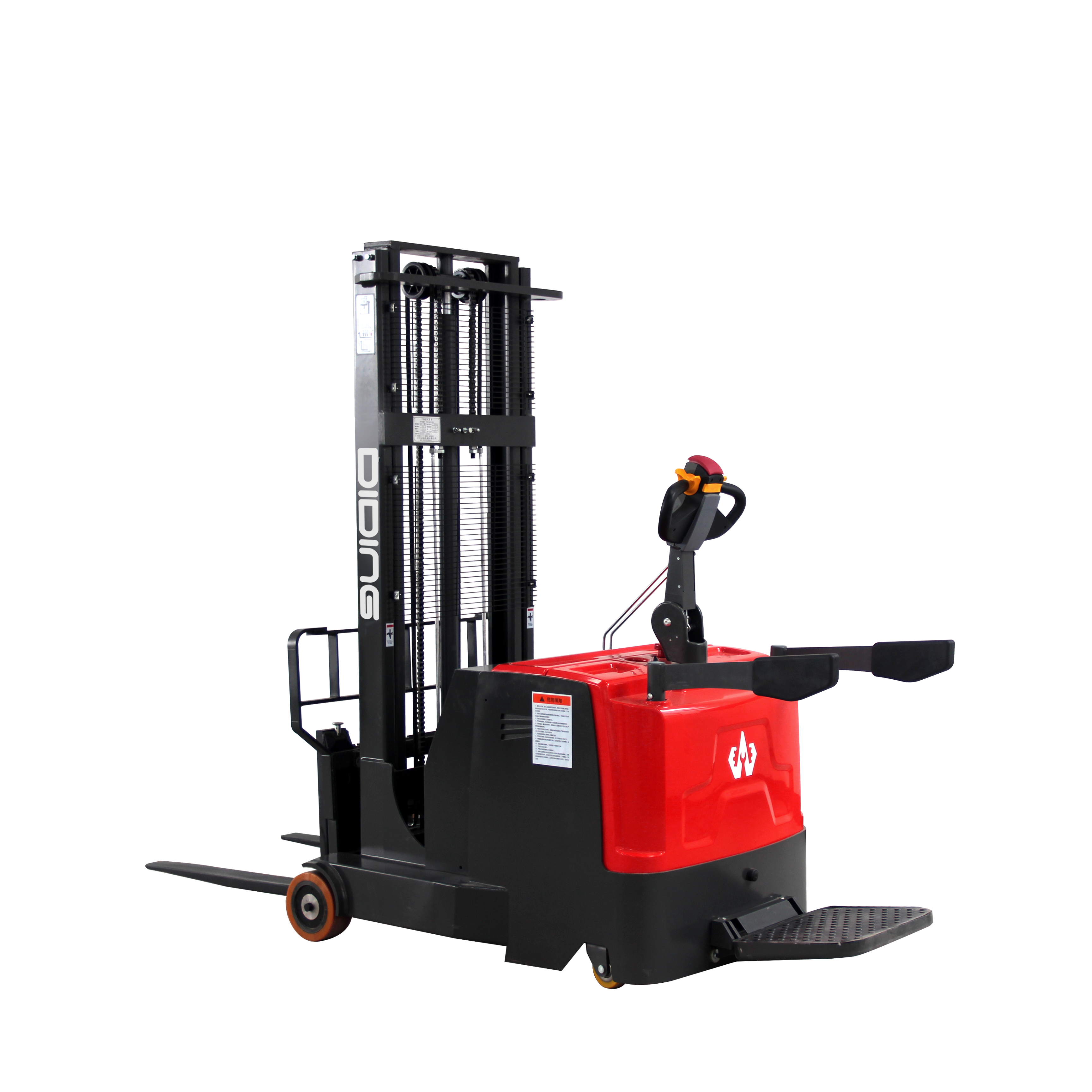 What are the advantages of using counterbalanced stackers in warehouses?